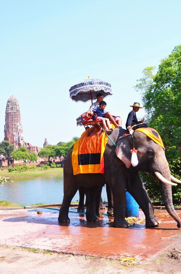 Banchan Hostel Phra Nakhon Si Ayutthaya Zewnętrze zdjęcie