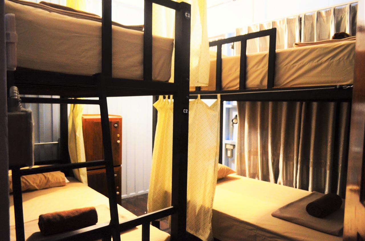 Banchan Hostel Phra Nakhon Si Ayutthaya Zewnętrze zdjęcie