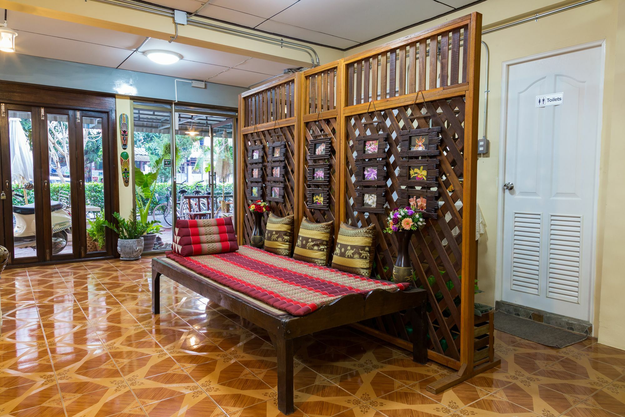 Banchan Hostel Phra Nakhon Si Ayutthaya Zewnętrze zdjęcie