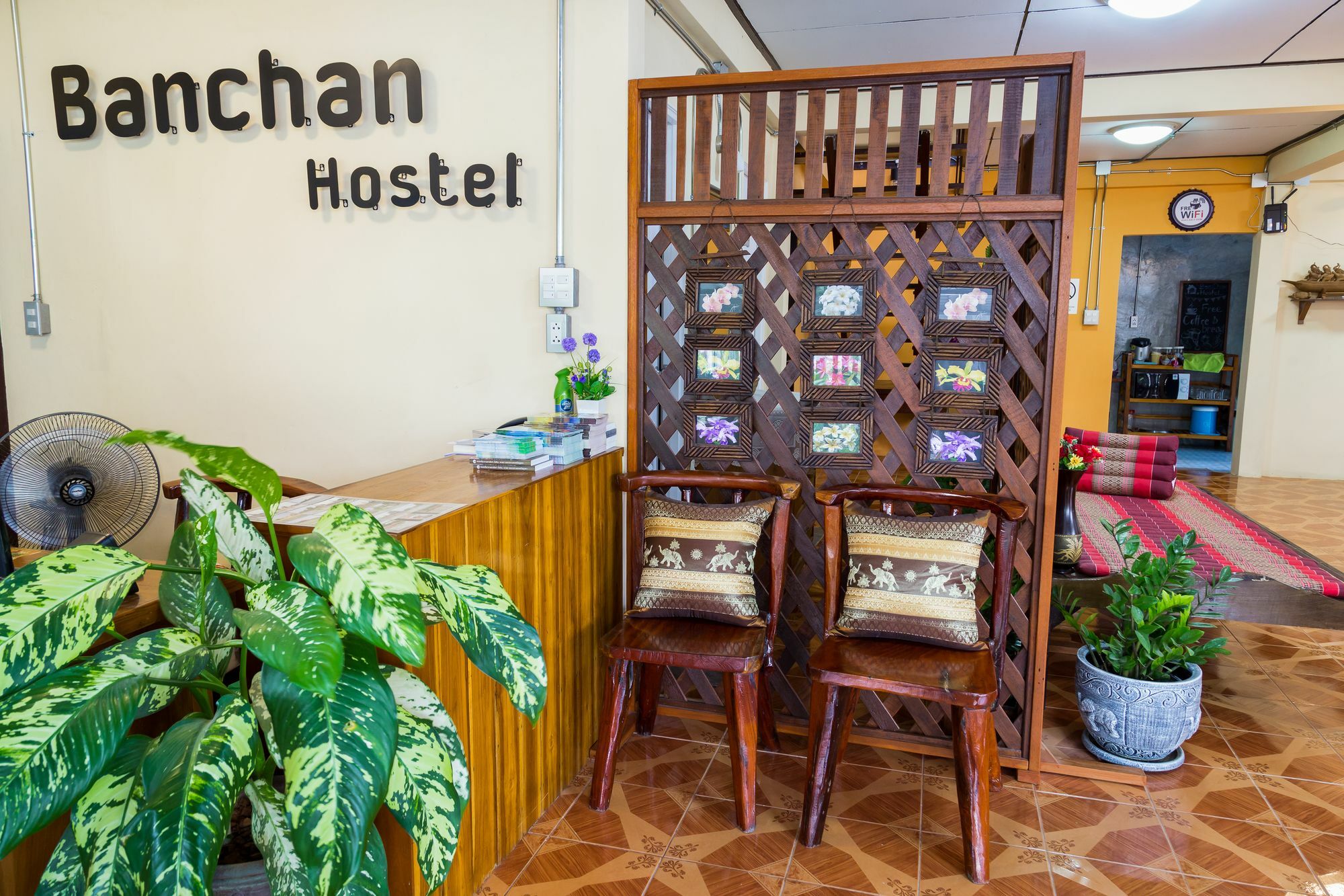 Banchan Hostel Phra Nakhon Si Ayutthaya Zewnętrze zdjęcie